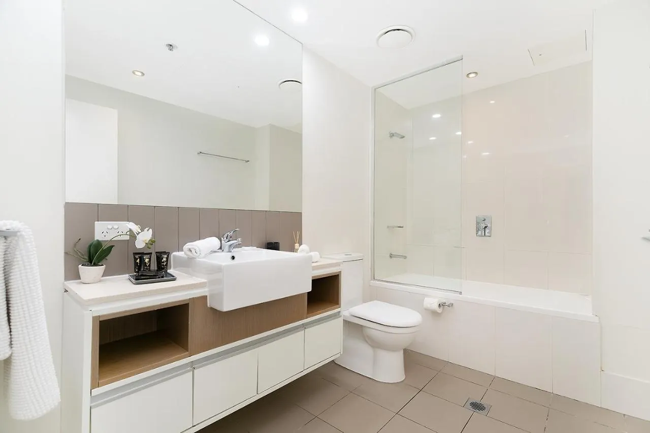 Amazing River View - 3 Bedroom Apartment - Brisbane Cbd - Netflix - Fast Wifi - Carpark